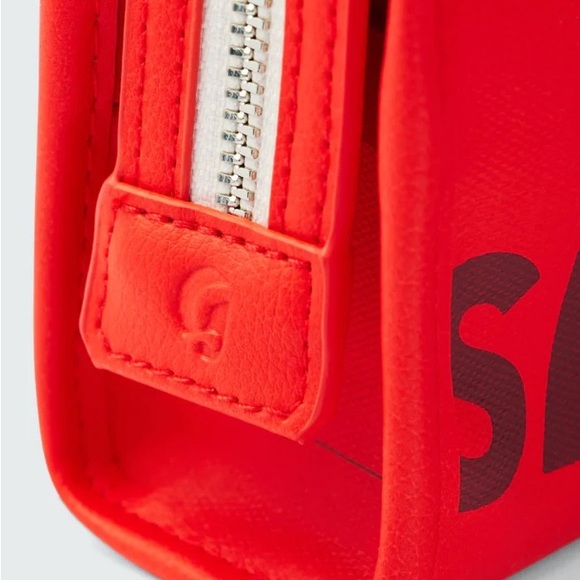 Glossier - Atlanta Mini Beauty Bag (Limited Edition) - Picture 2 of 5